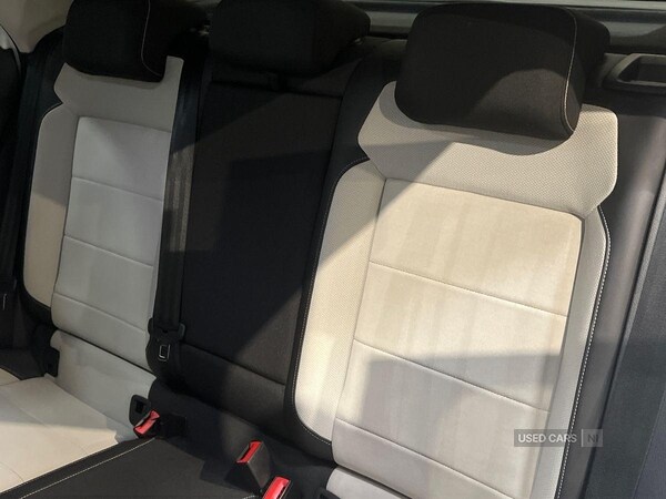 Used Volkswagen T-Roc 2022 for sale - 76825389: Photo 14