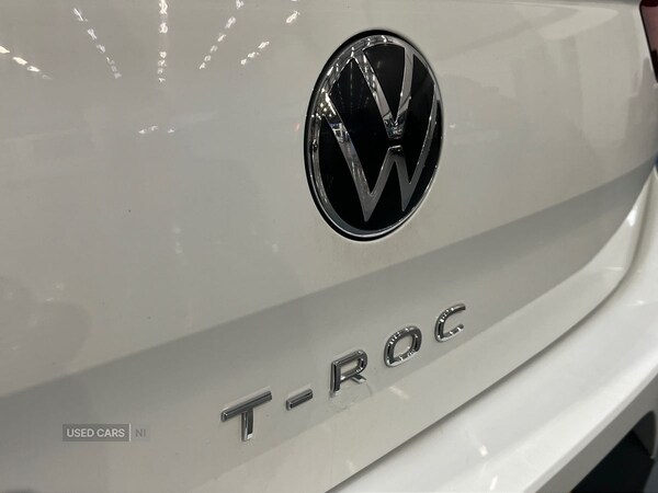 Used Volkswagen T-Roc 2022 for sale - 76825389: Photo 21