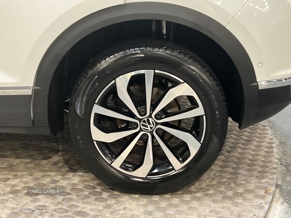 Used Volkswagen T-Roc 2022 for sale - 76825389: Photo 25