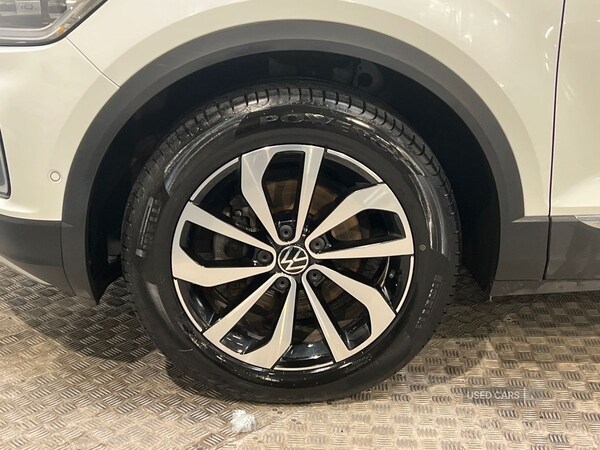 Used Volkswagen T-Roc 2022 for sale - 76825389: Photo 26