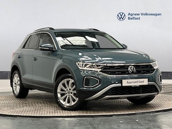 Used Volkswagen T-Roc 2024 for sale - 79442172: Photo