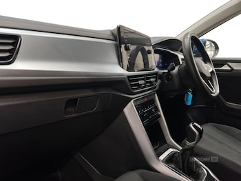 Used Volkswagen T-Roc 2023 for sale - 79426909: Photo
