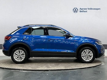 Used Volkswagen T-Roc 2023 for sale - 79426909: Photo