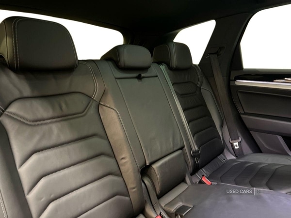 Used Volkswagen Touareg 2023 for sale - 77697119: Photo 14