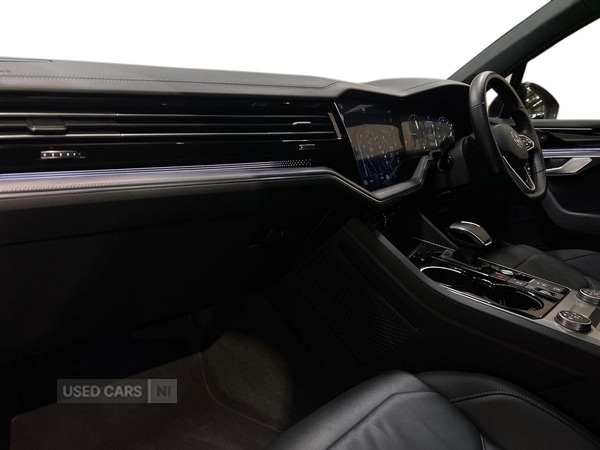 Used Volkswagen Touareg 2023 for sale - 77697119: Photo 2