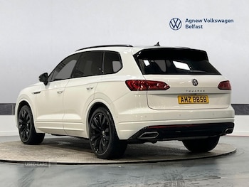Used Volkswagen Touareg 2023 for sale - 77697119: Photo