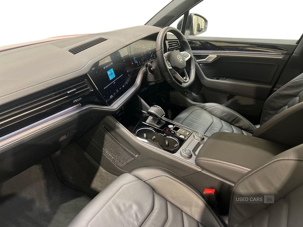 Used Volkswagen Touareg 2025 for sale - 77292238: Photo 2