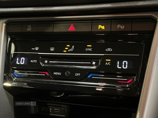 Used Volkswagen T-Roc 2022 for sale - 76284494: Photo 28