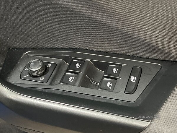 Used Volkswagen T-Roc 2022 for sale - 76284494: Photo 29