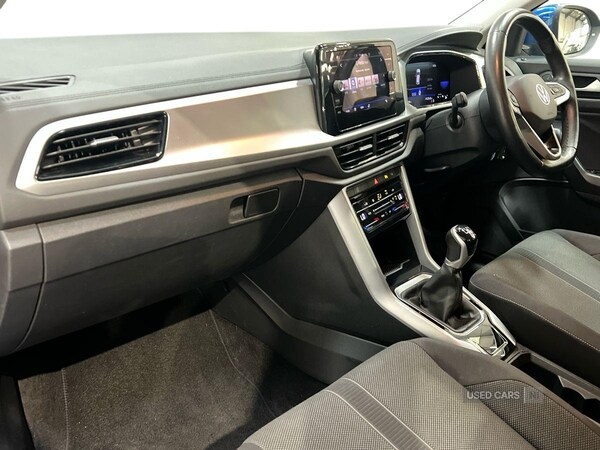 Used Volkswagen T-Roc 2022 for sale - 76284494: Photo 2