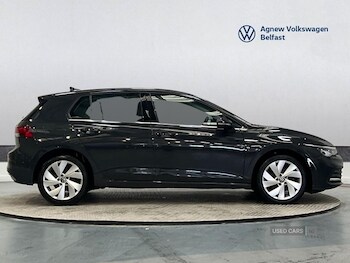 Used Volkswagen Golf 2024 for sale - 77204757: Photo
