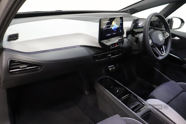 Used Volkswagen ID.3 2024 for sale - 72984648: Photo 2