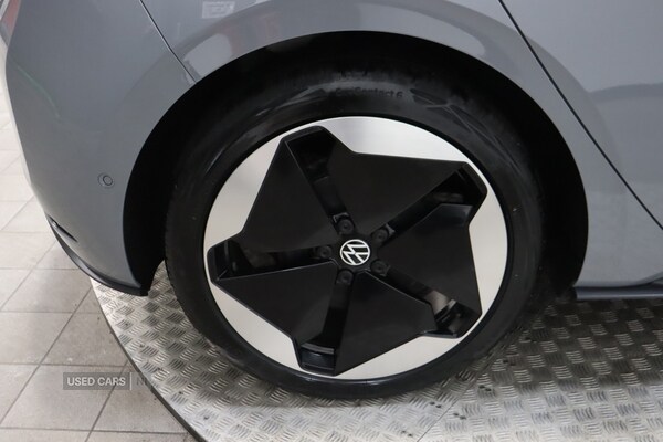 Used Volkswagen ID.3 2024 for sale - 72984648: Photo 5