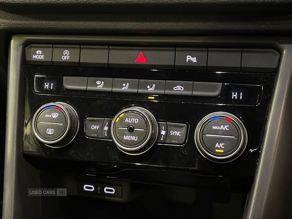 Used Volkswagen T-Roc 2021 for sale - 77697112: Photo 28