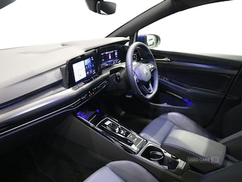 Used Volkswagen Golf 2023 for sale - 76043519: Photo