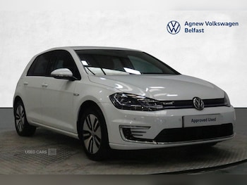 Volkswagen - Golf