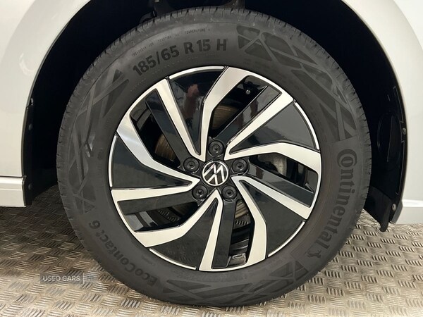 Used Volkswagen Polo 2024 for sale - 76248111: Photo 5