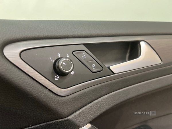 Used Volkswagen Golf 2019 for sale - 76825370: Photo 30