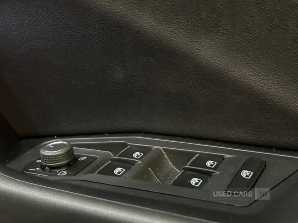 Used Volkswagen T-Roc 2023 for sale - 77469711: Photo 29