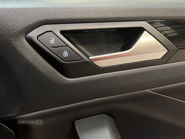 Used Volkswagen T-Roc 2023 for sale - 77469711: Photo 30