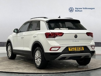 Used Volkswagen T-Roc 2023 for sale - 78035470: Photo