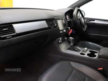 Used Volkswagen Touareg 2017 for sale - 74946669: Photo
