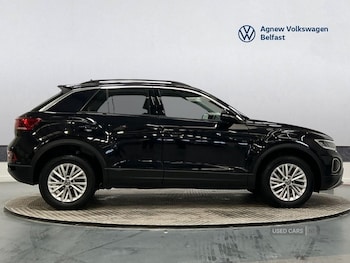 Used Volkswagen T-Roc 2022 for sale - 77469694: Photo