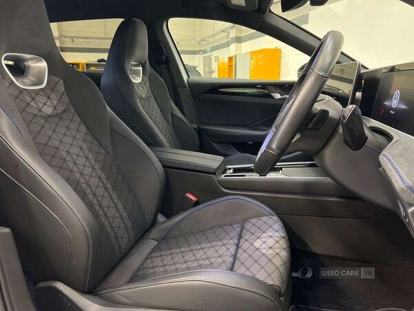 Used Volkswagen Passat 2024 for sale - 76095437: Photo 23