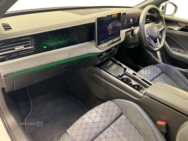 Used Volkswagen Passat 2024 for sale - 76095437: Photo 2