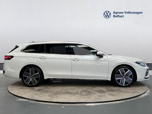 Used Volkswagen Passat 2024 for sale - 76095437: Photo 4