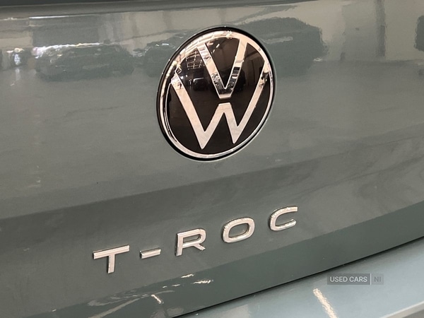 Used Volkswagen T-Roc 2023 for sale - 78215368: Photo 22