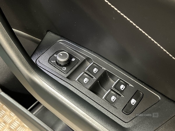 Used Volkswagen T-Roc 2023 for sale - 78215368: Photo 29