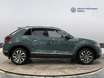 Used Volkswagen T-Roc 2023 for sale - 78215368: Photo