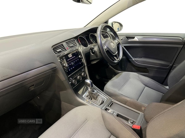 Used Volkswagen Golf 2019 for sale - 76251599: Photo 2