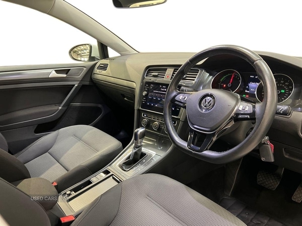 Used Volkswagen Golf 2019 for sale - 76251599: Photo 6