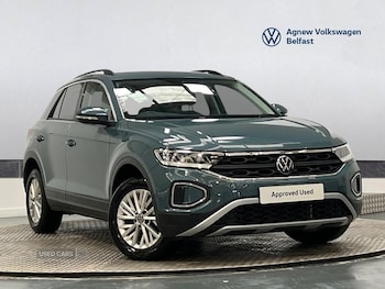 Used Volkswagen T-Roc 2023 for sale - 78677154: Photo