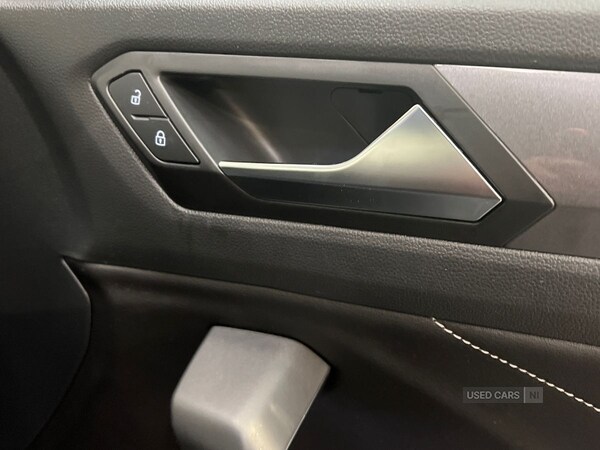 Used Volkswagen T-Roc 2022 for sale - 76240673: Photo 30