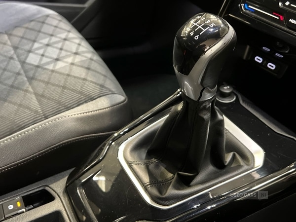 Used Volkswagen T-Roc 2022 for sale - 76621212: Photo 15