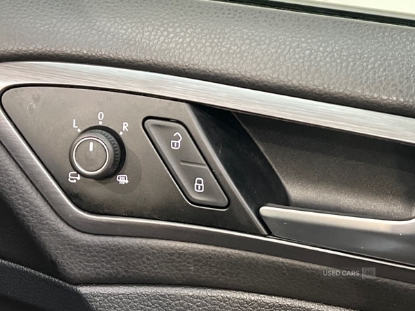 Used Volkswagen Golf 2019 for sale - 77396993: Photo 30