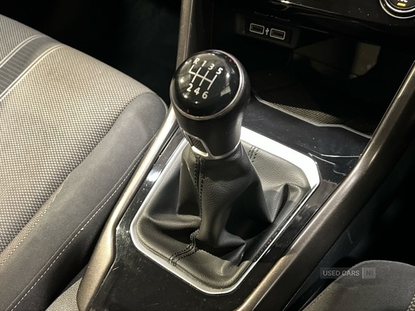 Used Volkswagen T-Roc 2018 for sale - 77098337: Photo 15