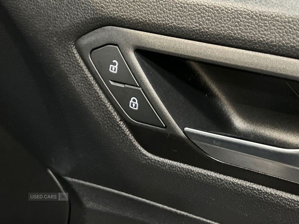 Used Volkswagen T-Roc 2018 for sale - 77098337: Photo 30