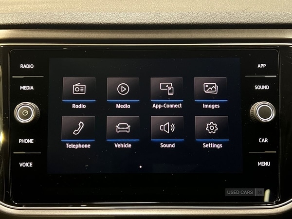 Used Volkswagen T-Roc 2018 for sale - 77098337: Photo 32