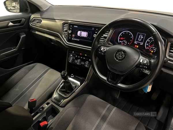 Used Volkswagen T-Roc 2018 for sale - 77098337: Photo 6