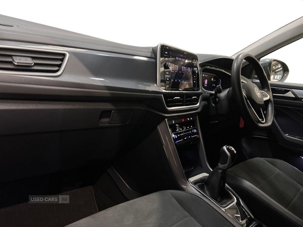 Used Volkswagen T-Roc 2022 for sale - 77359475: Photo 2