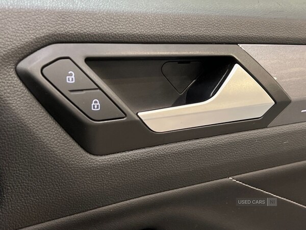 Used Volkswagen T-Roc 2022 for sale - 77359475: Photo 30