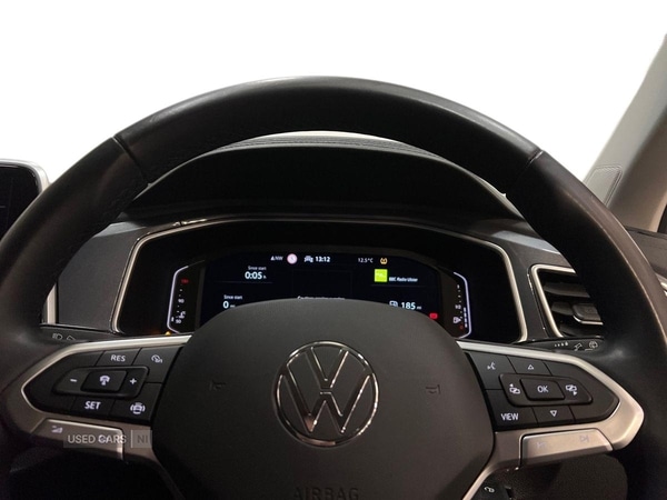 Used Volkswagen T-Roc 2022 for sale - 77359475: Photo 8