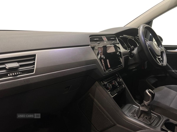 Used Volkswagen Touran 2022 for sale - 77978684: Photo 2