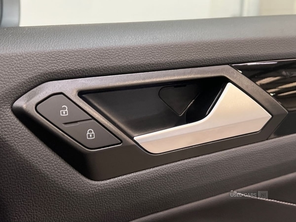 Used Volkswagen T-Roc 2025 for sale - 77634243: Photo 30