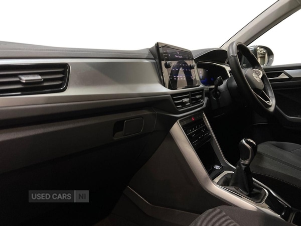 Used Volkswagen T-Roc 2025 for sale - 77784876: Photo 2