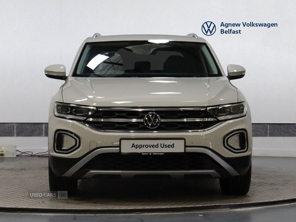 Used Volkswagen T-Roc 2023 for sale - 76372051: Photo 11